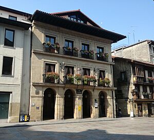 Archivo:Errenteriako udaletxea