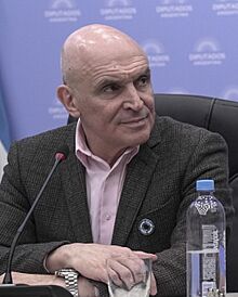EspertComision (cropped).jpg