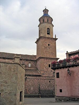 Archivo:Iglesia de San Miguel Cabra de Mora