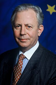 Jacques Santer 1995.jpg