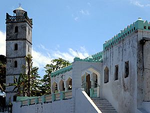 Archivo:Salmata Hamissi Mosque (10893772245)
