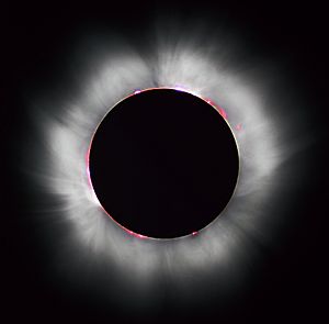 Archivo:Solar eclipse 1999 4