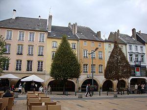 Archivo:Thionville-place-du-marché