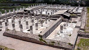 Archivo:Zona Arqueológica de Tula