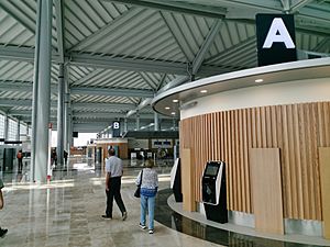 Archivo:Aeropuerto Internacional Felipe Ángeles (AIFA) - 17