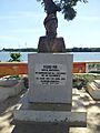 Busto del Poeta Nacional Pedro Mir