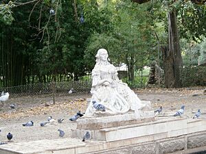 Archivo:Carolina Coronado-Parque de Castelar-Badajoz