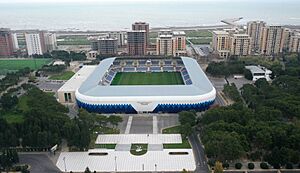 Archivo:Ilham Aliyev viewed conditions created in Mehdi Huseynzade Sumgayit City Stadium 10