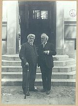 Archivo:Jean Cantacuzène et Jean Perrin en 1931