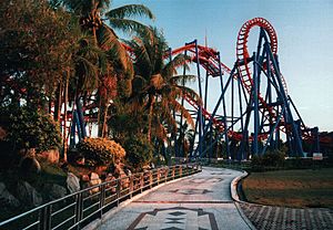 Archivo:Jerudong2004-Roller coaster