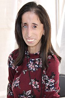 Lizzie Velasquez 2017.jpg