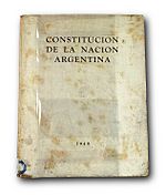 Archivo:Museo del Bicentenario - Constitución del año 1949