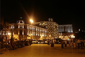 Archivo:Palace of Mirtaghi Babayev, Baku, 2008