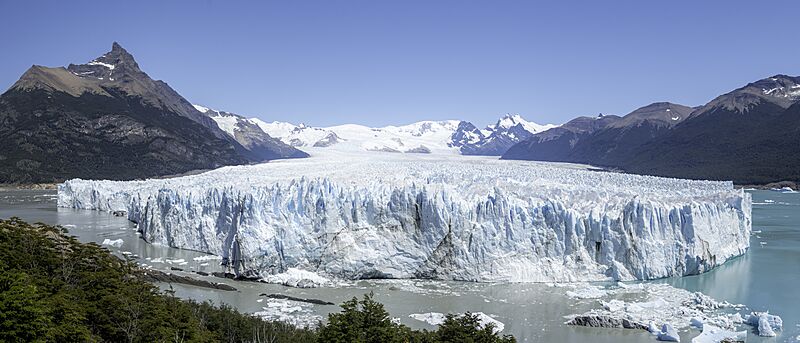 Perito Moreno Glacier 2023