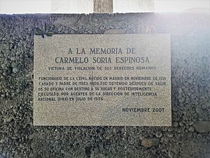Archivo:Placa a la Memoria de Carmelo Soria en CEPAL