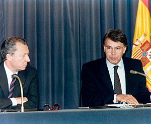 Archivo:Rueda de prensa conjunta del presidente del Gobierno con el presidente de la Comisión Europea