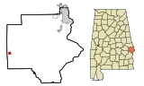 Russell County Alabama Incorporated and Unincorporated areas Hurtsboro Highlighted.svg