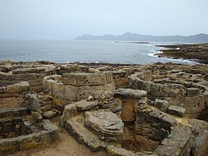 Archivo:SON REAL. NECRÒPOLI