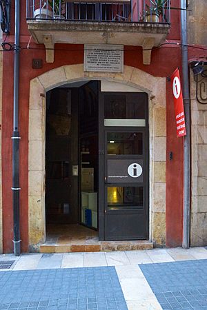 Archivo:Tarragona - Casa nadal Antoni Rovira i Virgili