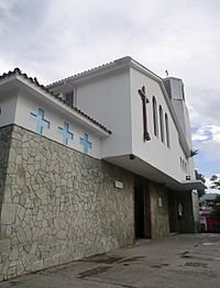 Archivo:Templo Parroquial de la ciudad de Guatire, Estado Miranda. Venezuela
