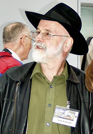 Archivo:Terry Pratchett 2005