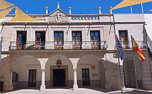 Archivo:Villanueva de la Serena - Casa Consistorial 05