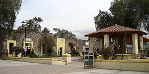 Plaza del Pueblo de Santa Catarina Yecahuízotl.