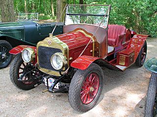 1909 Minerva S 26 CV roadster fl3q.JPG