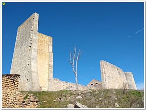 Archivo:Alcoba de la torre 20 (Castillo)