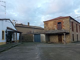 Aldehuela de la Boveda 04 by-dpc.jpg