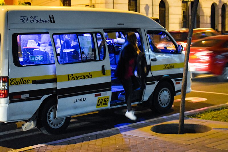 Combi peruana