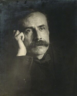 Archivo:Edward Elgar, ca. 1903, by Charles Frederick Grindrod