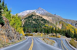 Archivo:Fall in Colorado (50527421902)