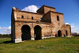 Ruinas de la iglesia de San Pedro, en Polvoranca