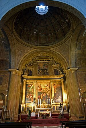 Archivo:Interior iglesia anunciación 001