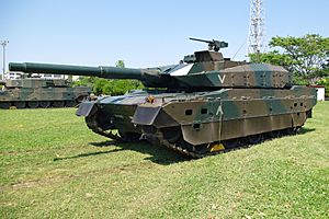 Archivo:JGSDF Type10 tank 20120527-11