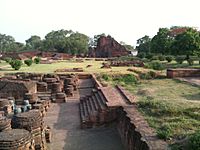 Archivo:Long view nalanda