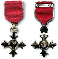 Archivo:Mbe medal front and reverse