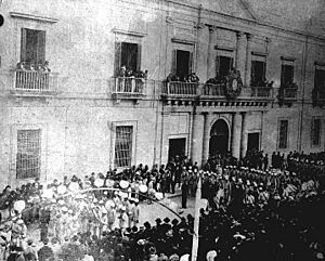 Archivo:Neg. 21. Tedeum frete al Cabildo 3