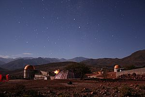 Archivo:Observatorio Astronómico Cruz del Sur, Combarbalá