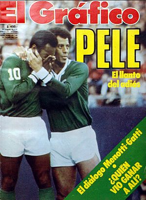 Archivo:Pelé (Retiro) -Cosmos- - El Gráfico 3026