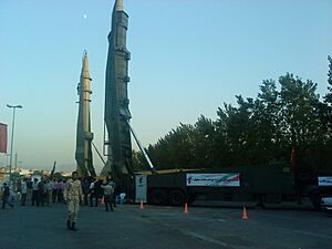 Archivo:Sejil 2 and qiam at tehran exhibition 2012
