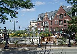 The Glen Town Center (2723219030).jpg
