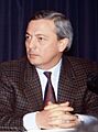 (Carlos Solchaga) Rosa Conde en la rueda de prensa posterior al Consejo de Ministros junto al ministro de Economía y Hacienda. Pool Moncloa. 7 de junio de 1991 (cropped)