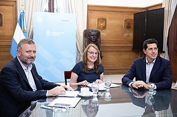 Alicia Kirchner y Wado de Pedro 02.jpg