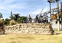 Archivo:Arequito, Depto. Caseros, Santa Fe, Argentina, Monumento a la sublevación de Arequito