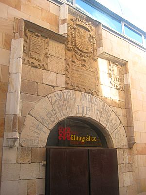 Archivo:Cárcel Real Zamora