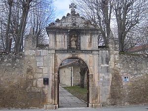 Archivo:Entrada Ermita San Amaro