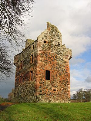 Archivo:Greenknowe Tower SW2