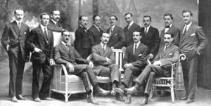 Archivo:Ingenieros de 1913